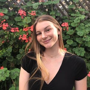 Meet your Posher, Brooke